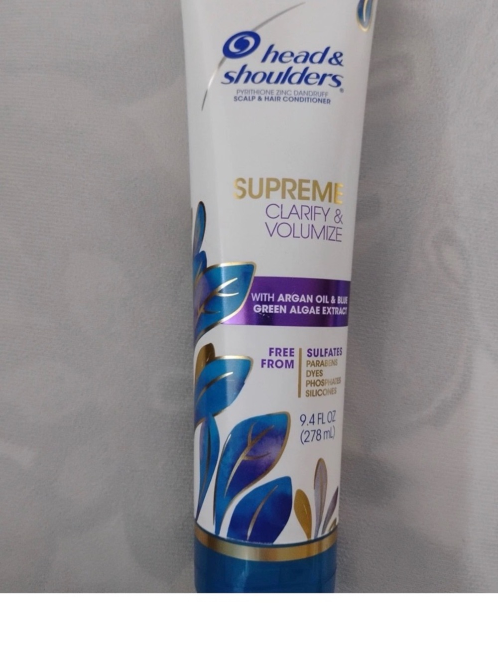 Supreme Clarify & Volumize Conditioner - White/Blue